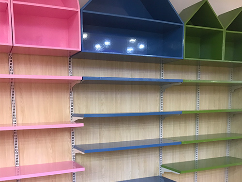 母婴店货架